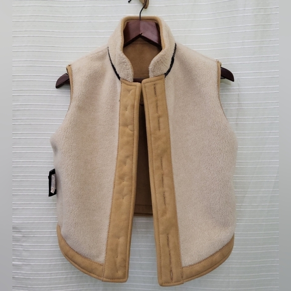 County Clothing Cheyenne Collection Vest Western Faux Suede/Sherpa Women's S - Picture 6 of 10